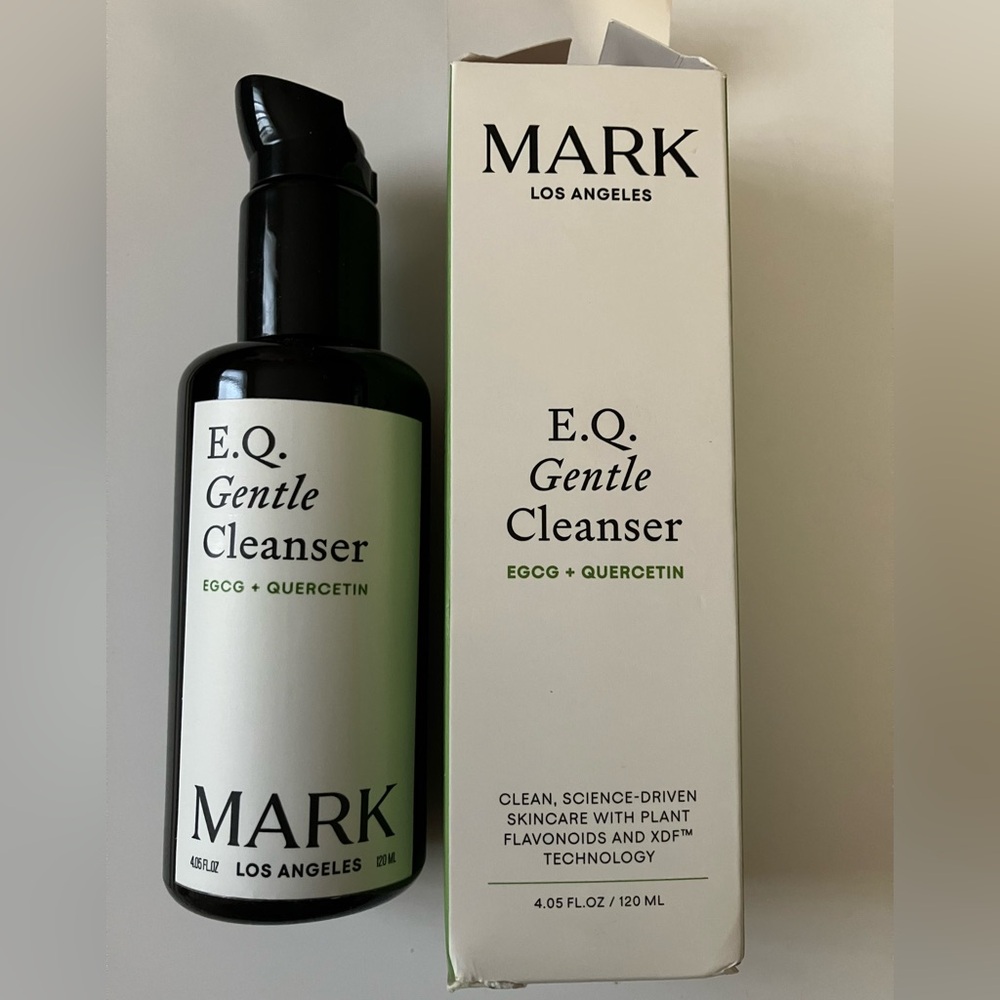 MARK Los Angeles - E.Q. Gentle Cleanser